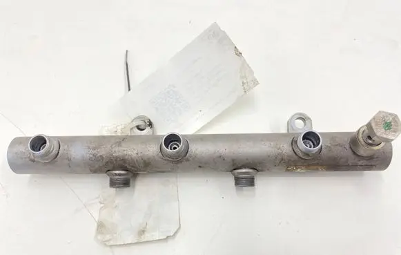 Audi A4 S4 B7 8E 8H Fuel main line pipe 059130090AG