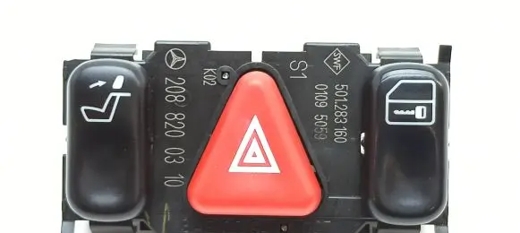 Mercedes-Benz CLK A208 C208 Hazard light switch 2088200310 501283160 01095059