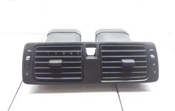Volvo V50 Dash center air vent grill Y01145 Y01144