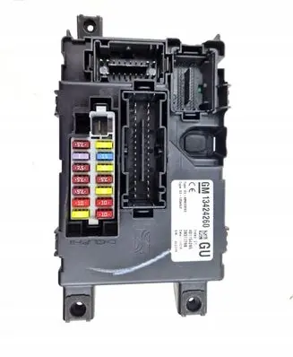 Opel Astra G Relay mounting block 13424260