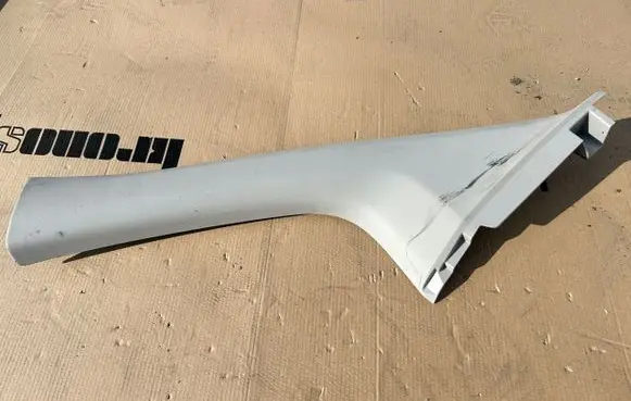 Peugeot Partner III (A) pillar trim 9816488577