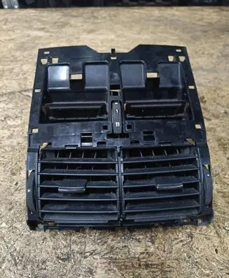 Dash center air vent grill