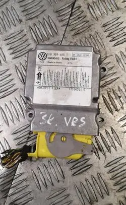 Skoda Octavia Mk2 (1Z) Airbag control unit/module 1k0909605t