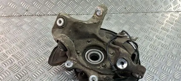 Mercedes-Benz GLC C253 Rear wheel hub spindle/knuckle 