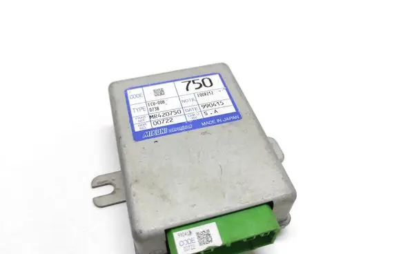 Mitsubishi Galant Other control units/modules MR420750 990415 E00R212