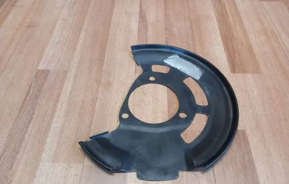 Opel Astra K Front brake disc dust cover plate 13362308