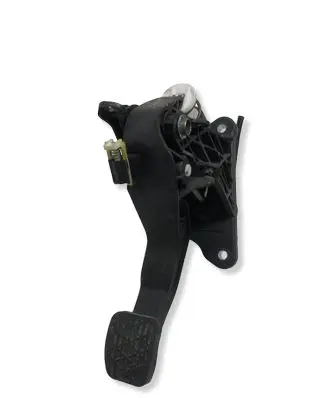 Mercedes-Benz CLA C117 X117 W117 Clutch pedal A2462900112