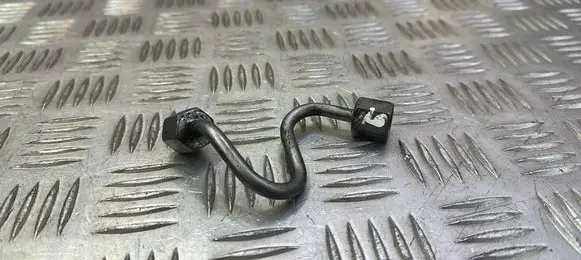 Mercedes-Benz E W212 Fuel injector supply line/pipe 