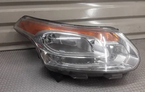 Citroen C3 Picasso Headlight/headlamp 