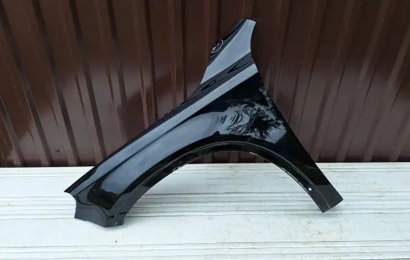 Mercedes-Benz GLA W156 Fender A1568810101