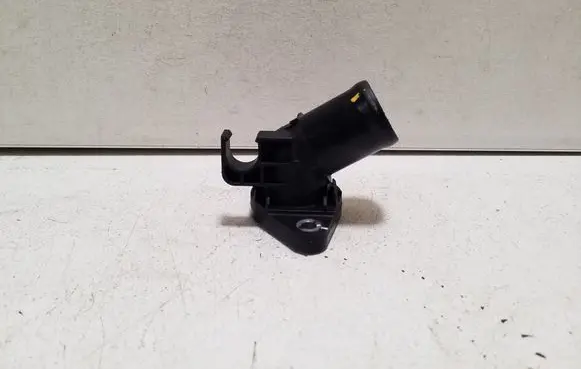 Toyota Yaris Cross Engine coolant pipe/hose