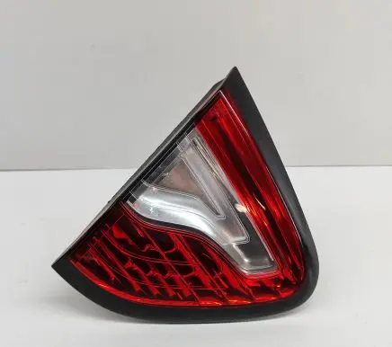 Renault Captur Tailgate rear/tail lights 265557893R