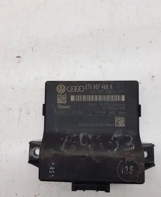 Audi A4 S4 B8 8K Gateway control module 8T0907468H