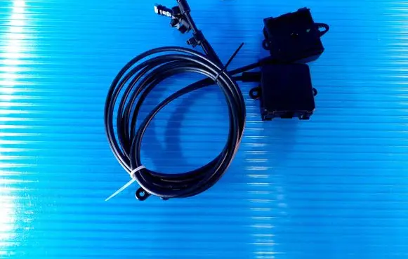 Audi A6 Allroad C7 Engine bonnet/hood lock release cable 1241720100