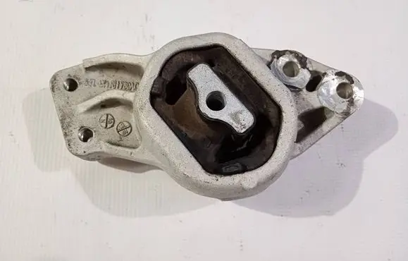 Dodge RAM Engine mounting bracket 46535