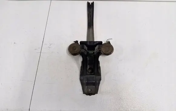 Toyota Avensis T270 Radiator support slam panel bracket 