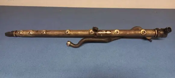 Mercedes-Benz E W211 Fuel main line pipe A6130700195