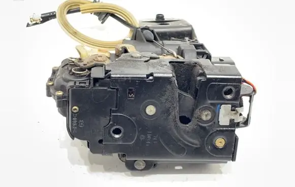 Seat Leon (1M) Front door lock 3B1837015Q