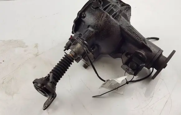 Mitsubishi Pajero Front differential MR453792