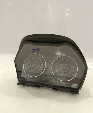 BMW 2 F46 Speedometer (instrument cluster) 9295446 9382084 8295446