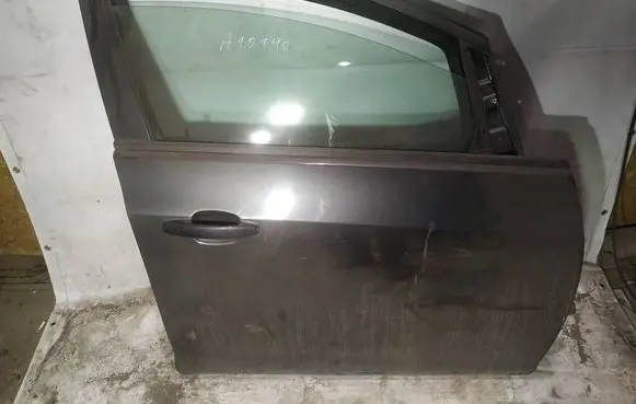 Opel Astra J Front door pilkos
