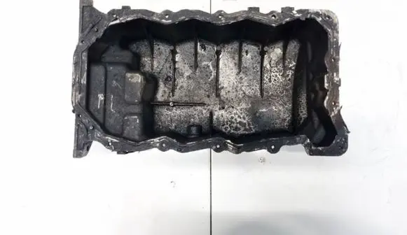 KIA Carens I Oil sump 