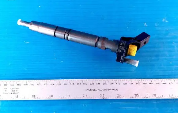 Audi A6 S6 C7 4G Fuel injector 059130277CR 150401 0445117