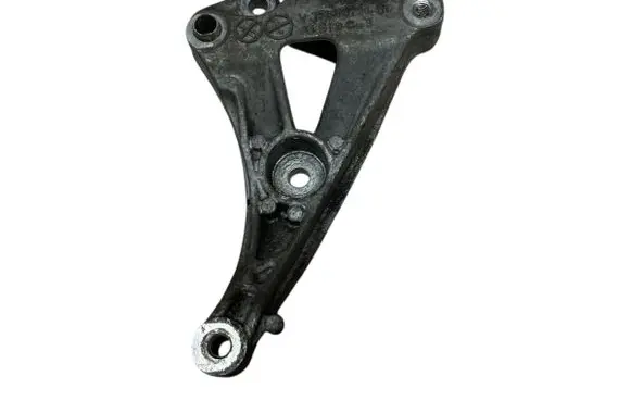Peugeot 308 A/C compressor mount bracket 758078180 75807818001