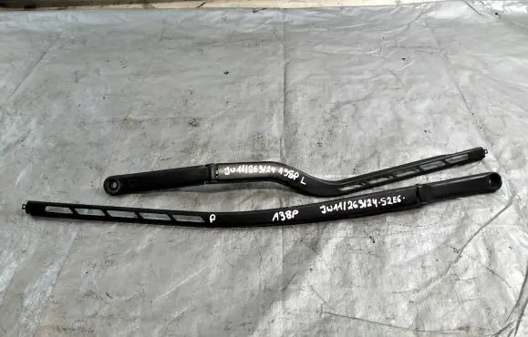 Audi A3 S3 A3 Sportback 8P Front wiper blade arm 8P1955408A 8P1955407A