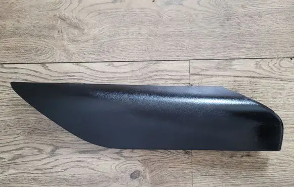 Iveco Daily 6th gen Front door trim bar 5801850030