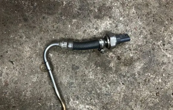 BMW 3 F30 F35 F31 Exhaust gas pressure sensor 8507634 8370
