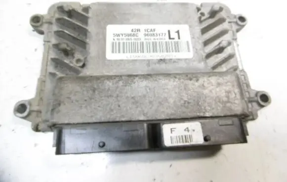 Chevrolet Aveo Engine control unit/module ECU 96983177