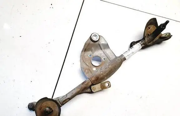 Toyota Yaris Front wiper linkage and motor