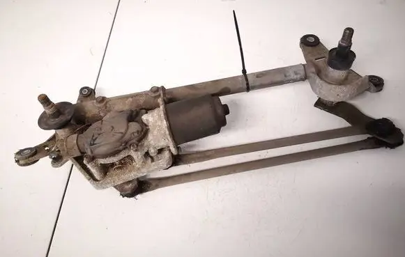 Honda Accord Front wiper linkage and motor 