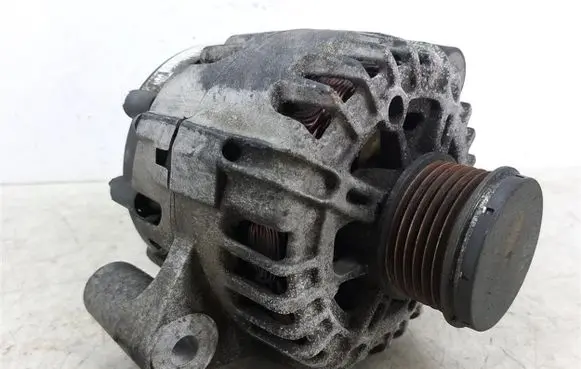 Opel Insignia A Generator/alternator 13502582