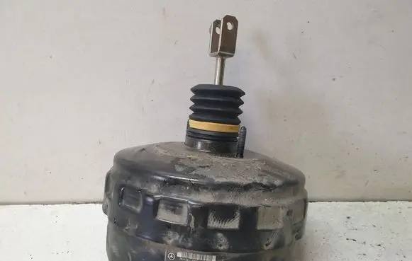 Mercedes-Benz C W204 Brake booster A2044301130