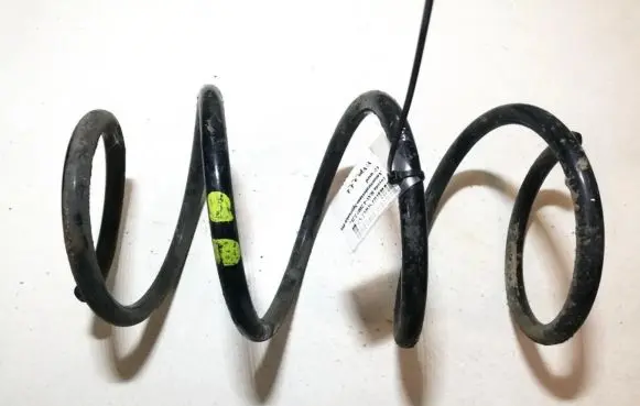 Toyota RAV 4 (XA30) Front coil spring