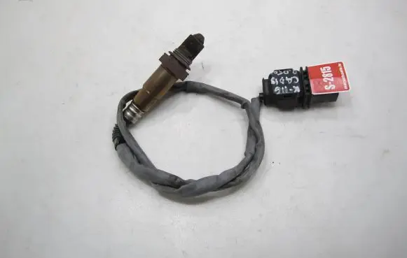 Volkswagen Caddy Lambda probe sensor 04L906262L 0281004490 076031