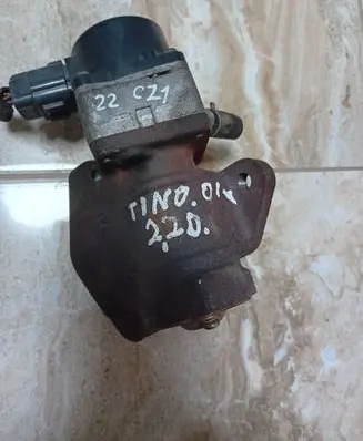 Nissan Almera Tino Throttle valve