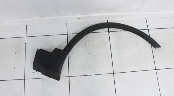 Ford Kuga I Front arch trim 8V41-S16D238-A