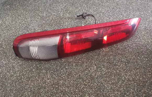 Nissan X-Trail T30 Rear/tail lights