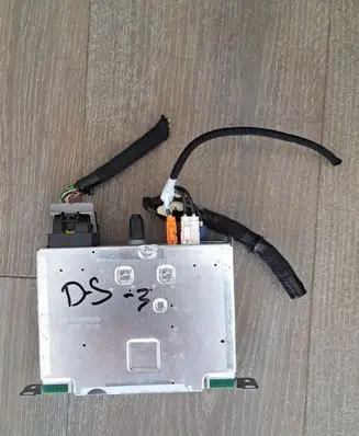 Citroen DS3 GPS navigation control unit/module 9841575380