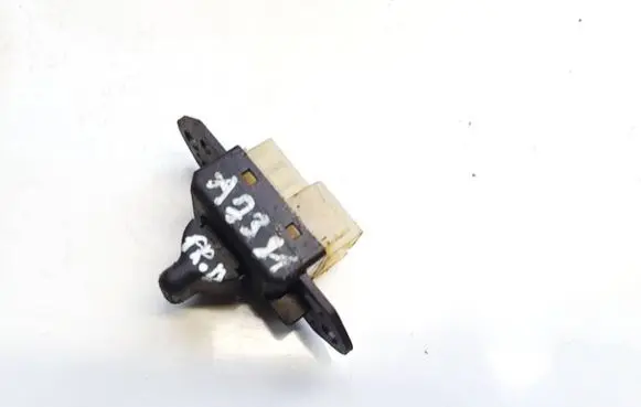 Chrysler Voyager Electric window control switch 04685727ab