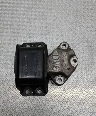 Citroen C4 II Engine mount bracket 9636583980 9636270080 9636845880