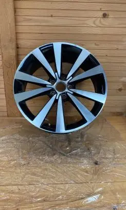 Volkswagen Beetle A5 R19 alloy rim 5C0601025N
