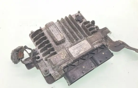 KIA Ceed Engine control unit/module 391302A720 28386432 E13039762