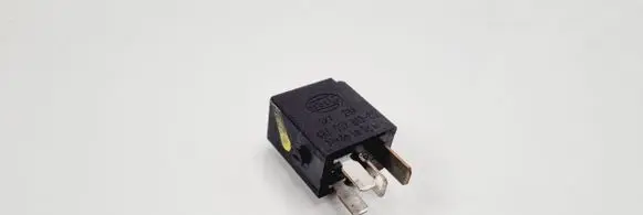 Mercedes-Benz A W168 Other relay 0025421119 4RA00781300
