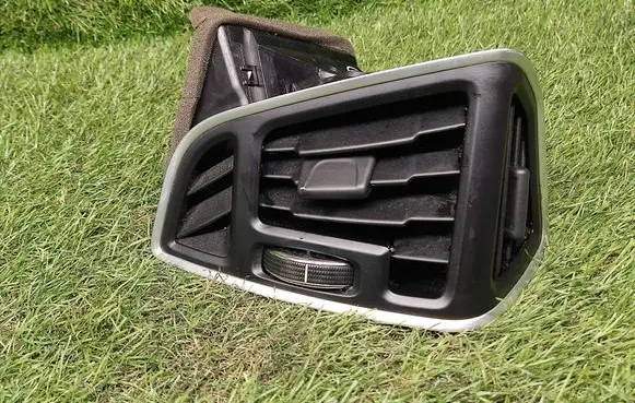 Ford Grand C-MAX Dashboard side air vent grill/cover trim AM51R018B09AGW AM51R018B09