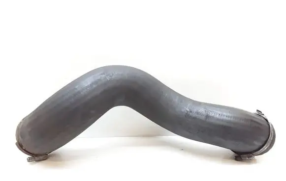 Volvo XC90 Intercooler hose/pipe 31261367
