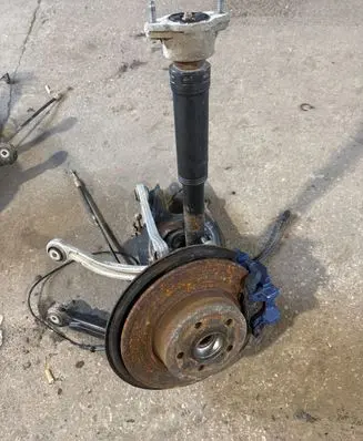 Mercedes-Benz E C207 W207 Rear wheel hub spindle/knuckle 